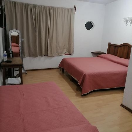 טפוזטלן Posada Bugambilias מראה חיצוני תמונה